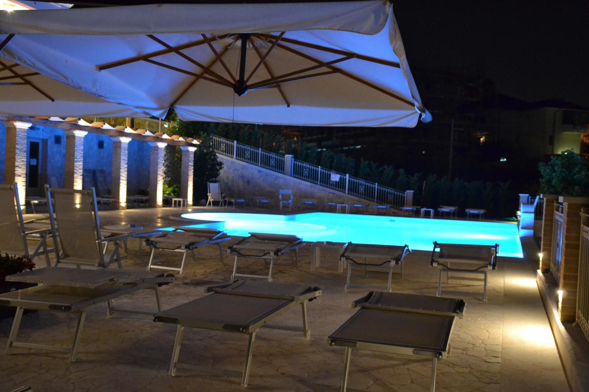 Incantea Resort 토르토레토 외부 사진